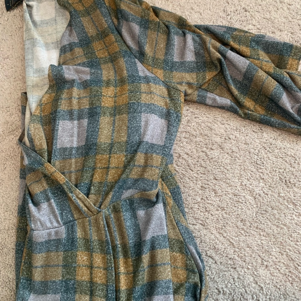 Torrid Outlander Plaid Wrap Dress in Green and Gold